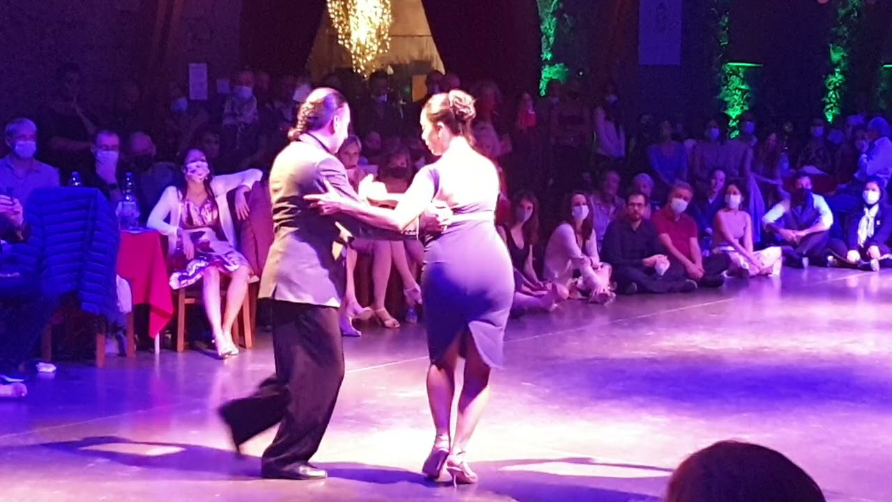 Giselle Galicia y Roque Castellano.  Malandraca - O. Pugliese. MAA Nov'21