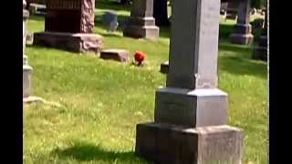 preview picture of video 'Burlington Wisconsin Haunted Cemetery'