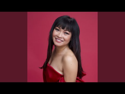Thể hiện bởi Phương Thanh