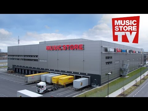 Das High-Tech Lager des Music Store in Köln