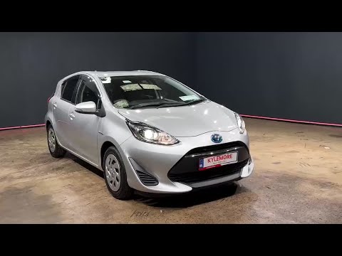 Toyota Aqua 1.5 HYBRID AUTOMATIC - A/C HEATING CON - Image 2