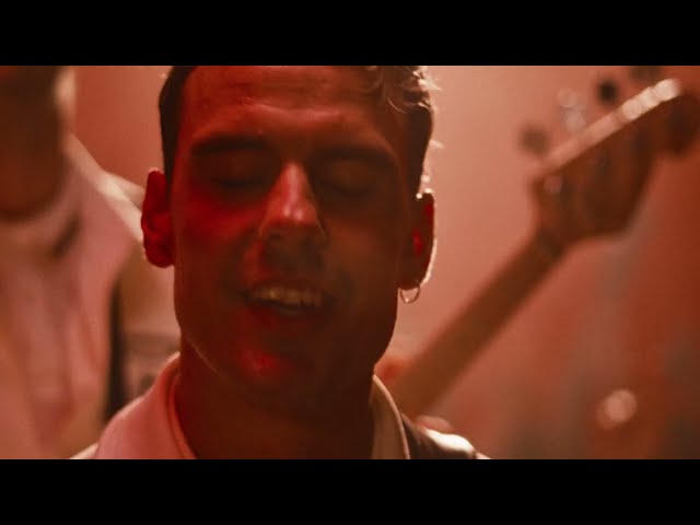 Wenn Ich Tot Bin Fang Ich Wieder An von Kraftklub ((jetzt ansehen))