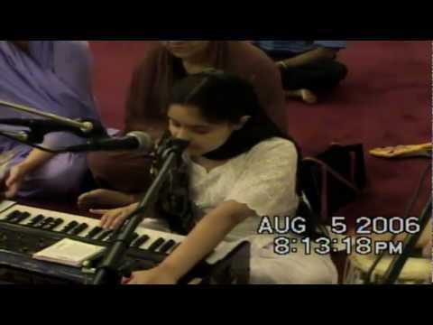 Bibi Simran Kaur Jee - Gurdwara Parsons Blvd, Flushing NY 05 August 2006