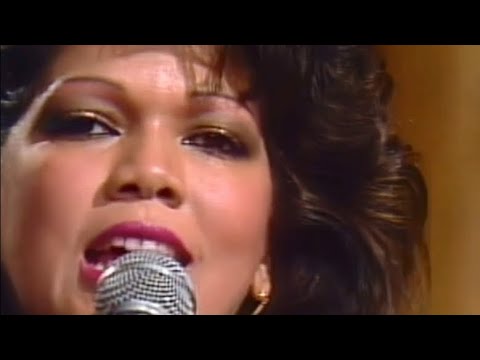 ÁNGELA CARRASCO - QUIÉREME