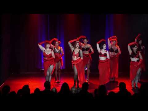 Beginner Classic Burlesque students perform Yma- The Bombshell Burlesque Academy
