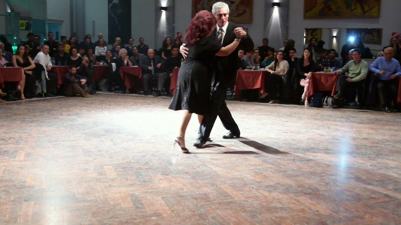 Video thumbnail for Homenaje a Pupi Castello en el Parakultural - Graciela Gonzalez y Claudio Castello