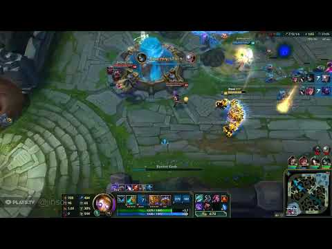 Anivia gets fisted by Blitzcrank and explodes