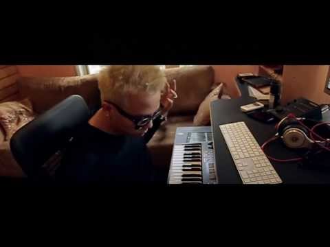 SPACEBOYS - DREAM OF A LONELY MAN [ OFFICIAL MV ]