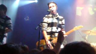 FAMILY FORCE 5 WE KEEP THE PARTY ALIVE