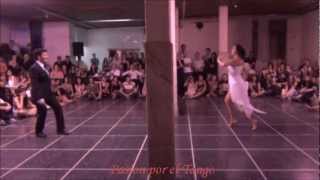 NATACHA POBERAJ y CARLOS RIVAROLA bailando  la chacarera VIEJA DANZA QUERIDA en la MILONGA FLOREAL