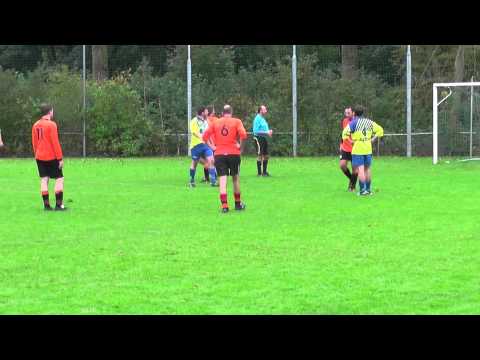 Opjestropdas.nl 25 okt 2014 OSM 75 5  - VV De Meern 8 com 7-7 Bram neer penalty goal Jos (2-6)