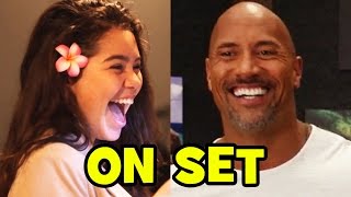 MOANA Behind The Scenes With The Voice Cast - Dwayne Johnson, Auli&#39;i Cravalho (B-Roll &amp; Bloopers)