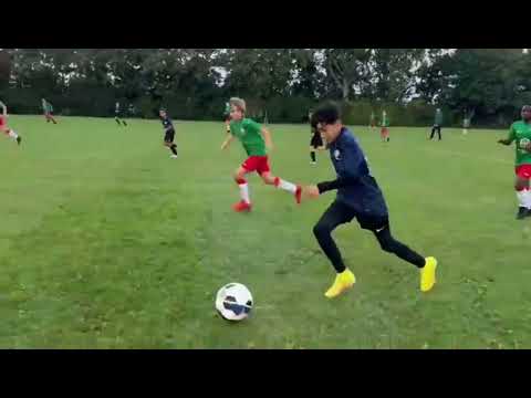 M.Reda 11.jaar speelt ZSGOWMS  jo13-1  tegen    SDW jo13-1  6-2  10-09-2022 in Amsterdam ⚽️💪👌