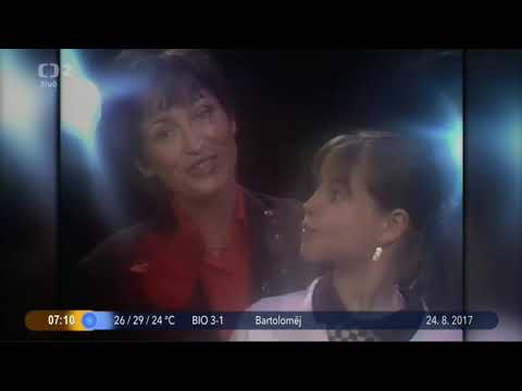 Petra Černocká s dcerou Barborou - Zapadá sluníčko (televizní videoklip je z roku 1991) (HD)