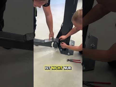 Werkstatt mit einer neuen Consul HD FLEX 2,35 Hebebühne  #werkstatt #news @V.D.M.International