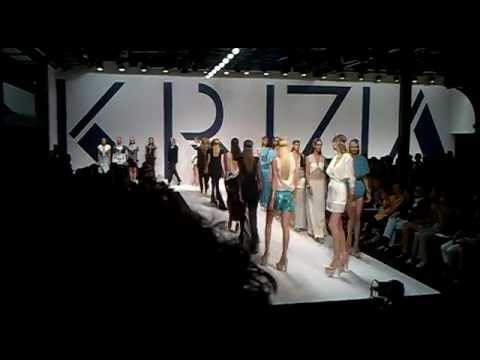 Krizia Spring Summer 2013 Fashion Show