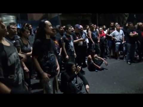 Incredible cover of  Fear of the dark  on the street by Damian Salazar