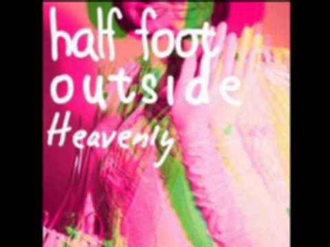 The floating spaceboy -by Half foot outside- (Album version)