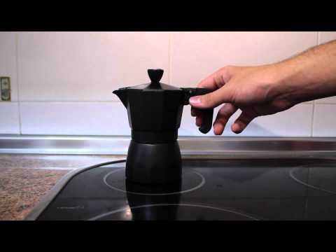Cómo preparar el mejor café con tu cafetera italiana Cómo preparar el mejor café con tu cafetera italiana