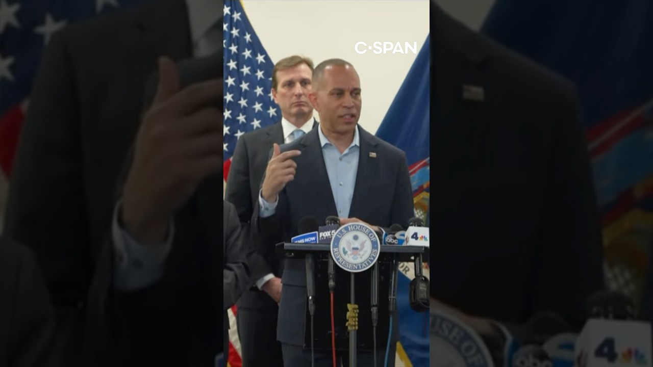 Jeffries: Trump “doesn’t know what the hell he’s talking about”