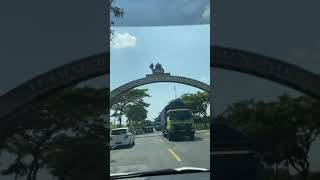 Download lagu Gapura Kabupaten Pati mp3 Download lagu Gapura Kabupaten Pati mp3