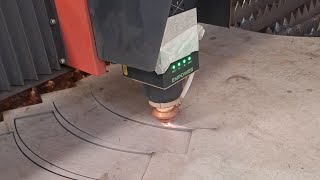 Máy laser 12000w cắt 20 mm inox 304. #raytools #12000w #cypcut #12kw