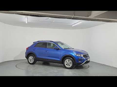 Volkswagen T-Roc LIFE TDI 2.0 Diesel Manual - Image 2