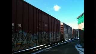 preview picture of video 'freight train bellow falls vermont'