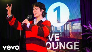 Download lagu Conan Gray - The Subway (Chappell Roan cover) in the Live Lounge mp3