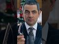 Not too late to wrap those presents ? | ? Love Actually (2003)