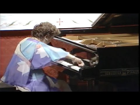 Alicia de Larrocha plays Falla - Danza del terror (1984 Live)