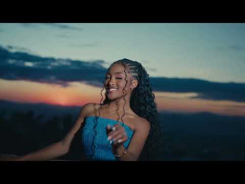 NORAH NELSIE - RAH-ZANDRY (CLIP VIDEO)