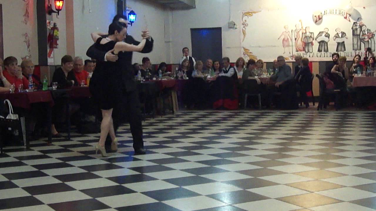 Sin Rumbo, bailan Lida Mantovani y Agustin Agnez 1-3