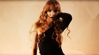 Tess Li -  Under My Skin [Official Music Video]
