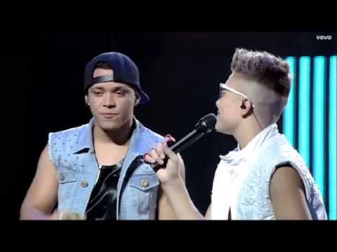 Mc Gui e Mc Kapela  Segue o Fluxo Video Oficial DVD