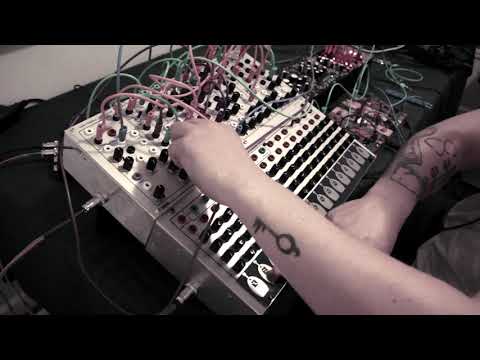 Random Source La Bestia II - 05