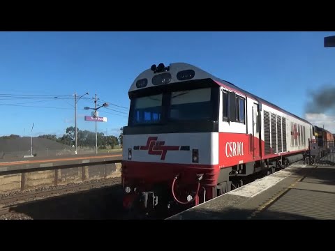 SCT CSR001, Victorian Railways T357, ARG CLF4 7922V Dooen Freight Passing North Shore Station
