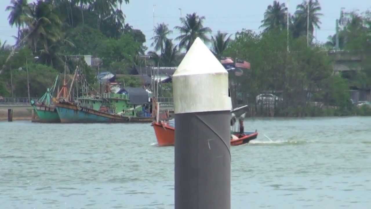 Crystal Mosque and River Cruise : Terengganu Malaysia