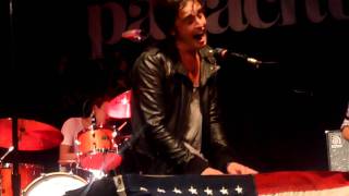 Under Control - Parachute