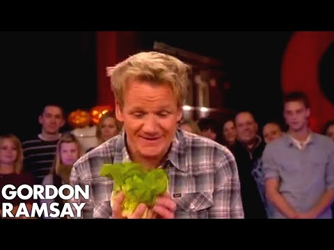 Johnny Vegas Prises Open a Lettuce | Gordon Ramsay