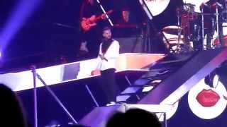 M.Pokora - Avant nous/ Superstition/ Kiss - REDTour - Bruxelles - 08/05/2015