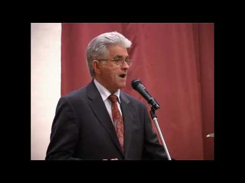 01  Onaj koji je podelio istoriju