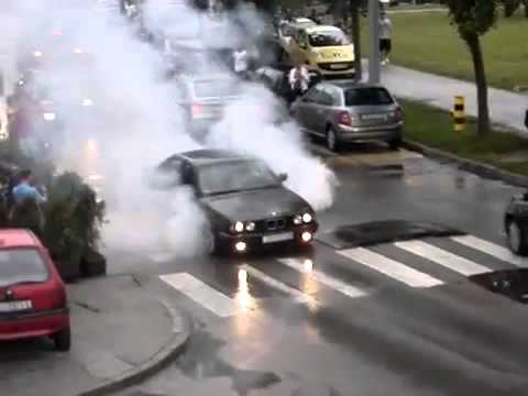  Jaki jest najmniejszy element BMW ? 