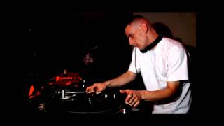Hazard @ Innovation In The Dam 2010 (Last One) (Shimah - Electro Step)
