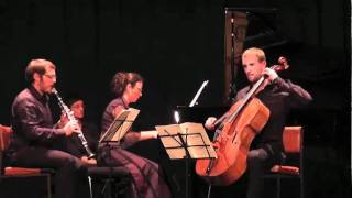 - Trio for piano. clarinet and cello op 11 BEETHOVEN (Part 1).