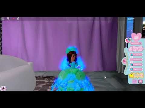 How to Make Accessories Glow | Roblox Royale High