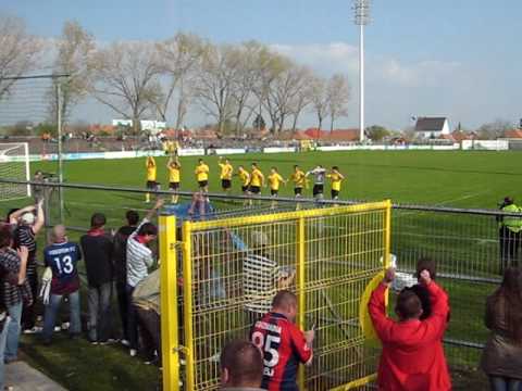 Paks-Videoton győzelem ünneplés.avi