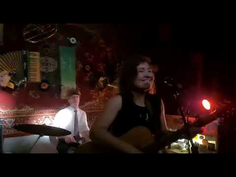 Rockin with the boys … Years Ago (original song) on the Album „in the yellow coat)