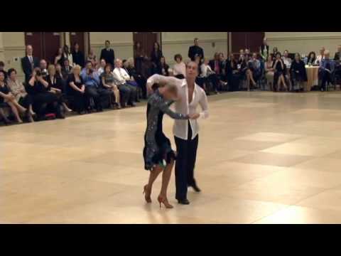 Riccardo Cocchi & Yulia Zagoruychenko​ Cha Cha Show Dance