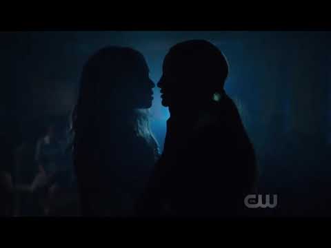 Riverdale| Choni first Kiss